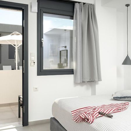 Cove Suites Nea Iraklitsa Exterior foto