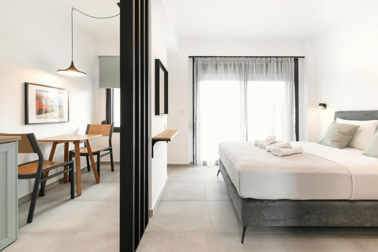Cove Suites Nea Iraklitsa Exterior foto